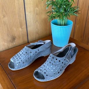 La Plume Gray Italian Leather Cut-Out Sandals